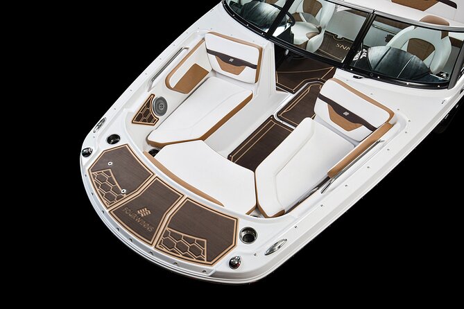 Fourwinns HD240 Boat Rental for 10 People 4 Hours - Boat Rental Details
