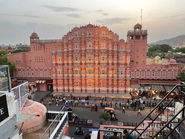 From Delhi: Jaipur City Private Day Tour by Fast Train - Good To Know