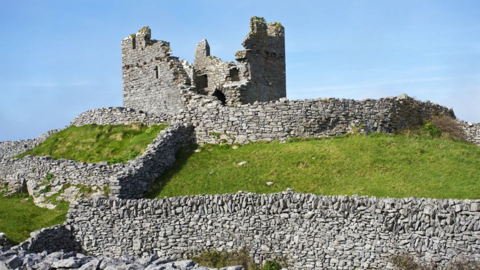 From Doolin: Day Trip to Inisheer With Bike or Bus Tour - Good To Know