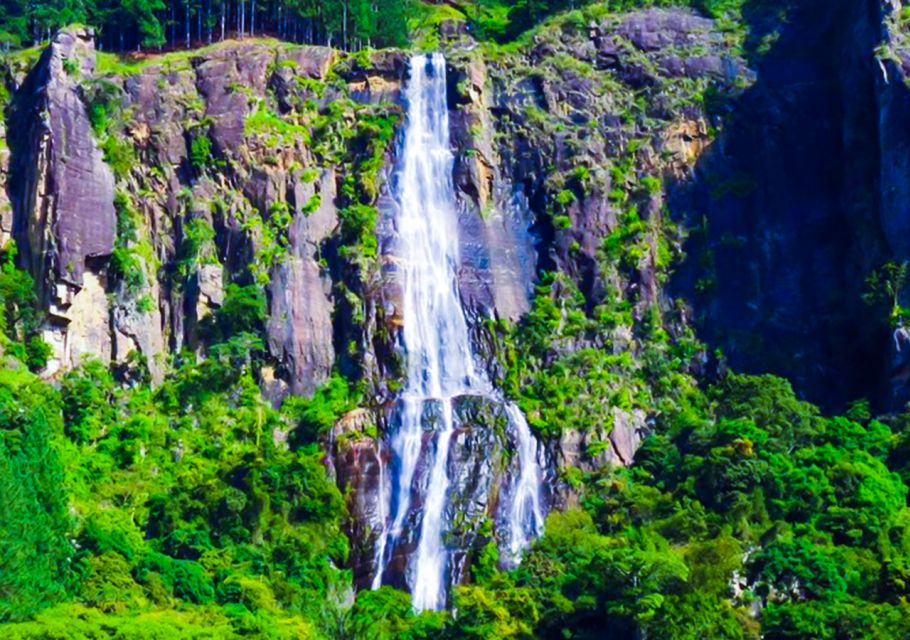 From Ella: Bambarakanda & Lanka Ella Falls Hike With Lunch - Good To Know