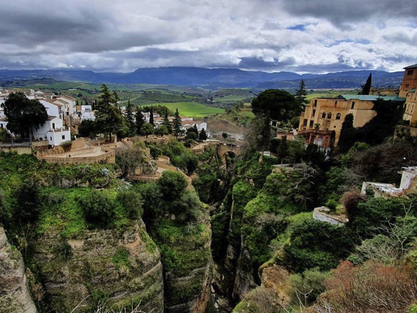 From Malaga: Ronda and Setenil De Las Bodegas Complete Tour - Good To Know