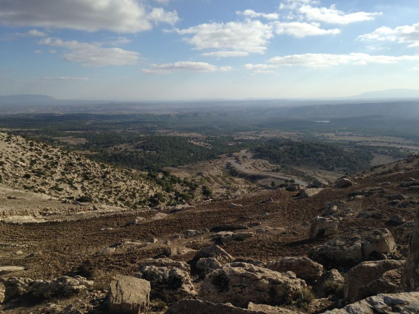 From Tunis: Day Trip to Kesra and Maktaris With Lunch - Good To Know