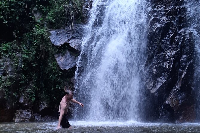 Full Day Manuels Waterfalls From Guayaquil - Good To Know