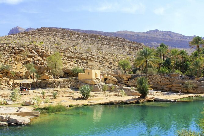 Full-Day Private Wahiba Sands Desert and Wadi Bani Khalid Tour - Good To Know