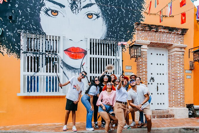 Getsemani Artistic District Selfie Tour!