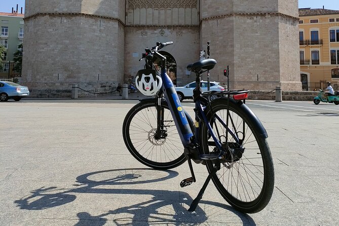 Grand City Bike Tour of Valencia - Inclusions and Exclusions