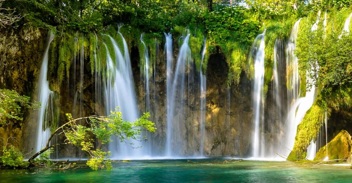 Group Tour to Plitvice Lakes From Split - Getting There