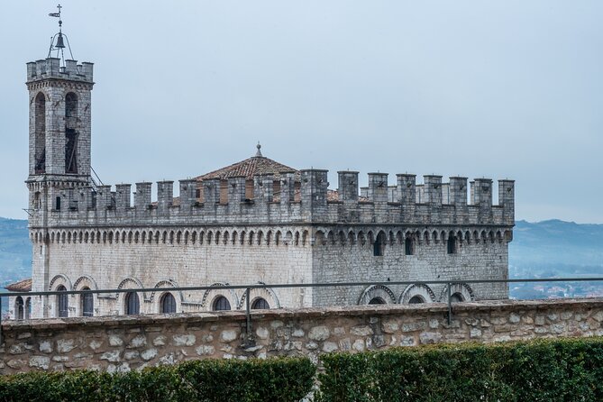 Gubbio: Private Walking Tour With Official Guide - Good To Know