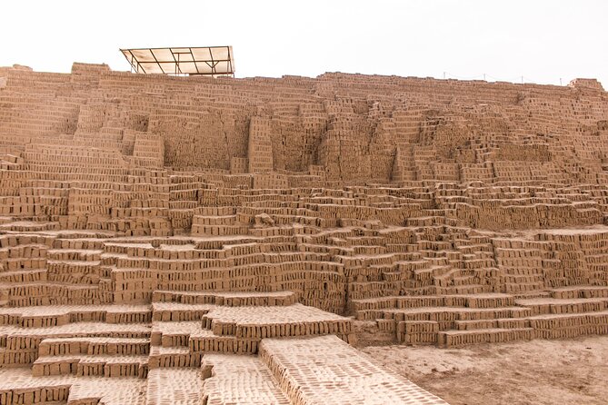 Half-Day Private Tour to Huaca Pucllana and Huaca Mateo Salado - Tour Overview