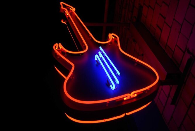 Hard Rock Cafe Brussels With Set Lunch or Dinner - Good To Know