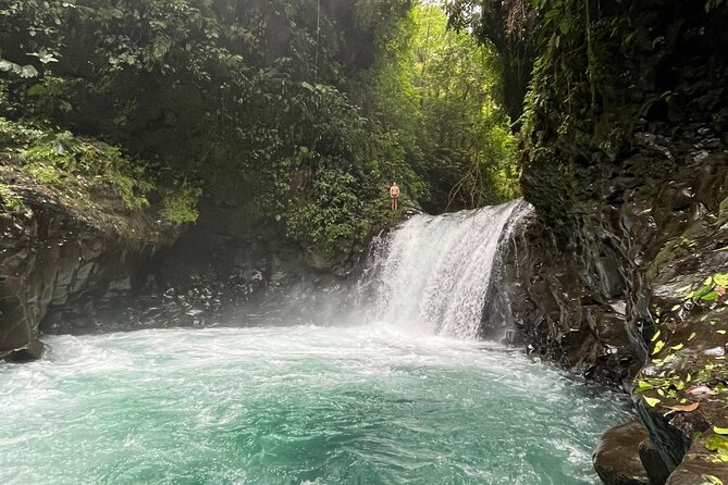 Hike and Explore La Poza River - Good To Know