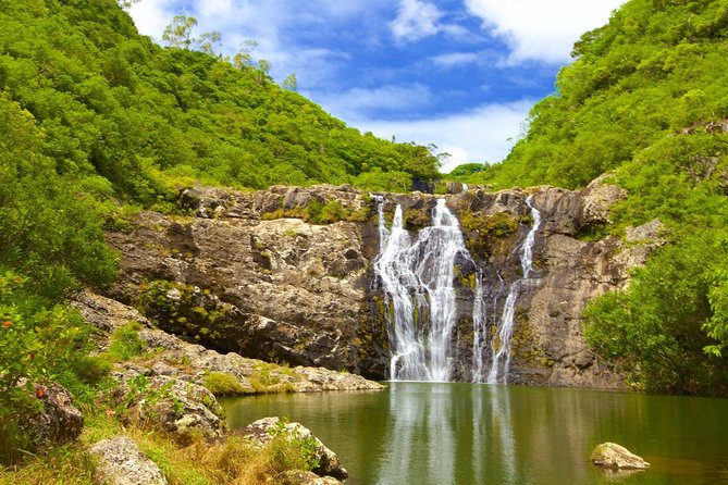 Hiking Trip Full-Day: the Magnificent 7 Waterfalls Sept Cascades Including Lunch - Good To Know