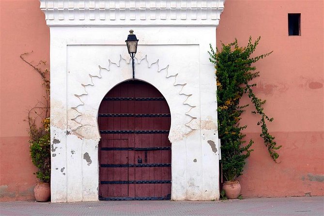 Marrakech Highlights: Private Guided City Tour - Discover Local Souks