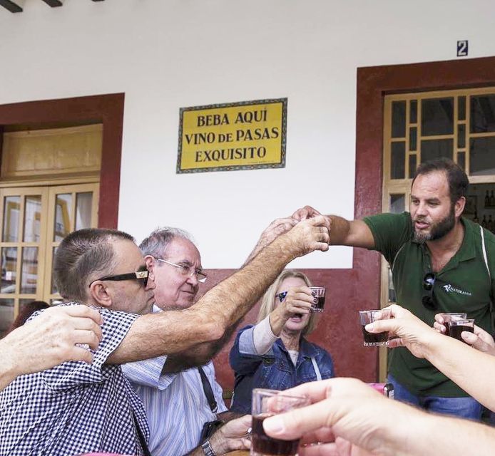 Jerez: Guided Winery Tour With Wine Tasting - Good To Know