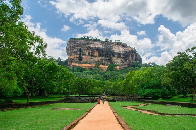 Kandy to Sigiriya Day Tour With a Private Vehicle - Good To Know