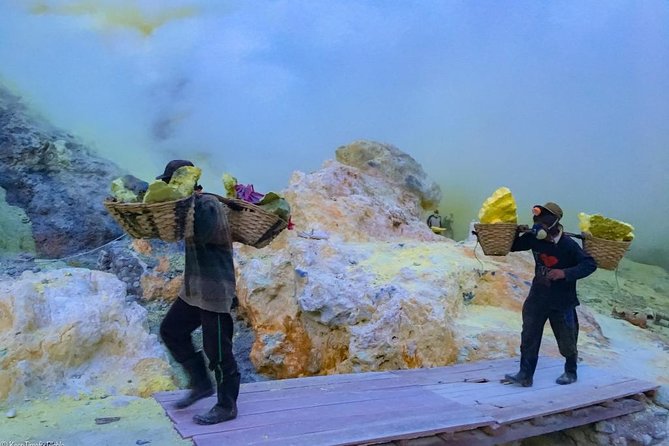 Kawah Ijen Midnight Tour (1 Day) - Tour Overview