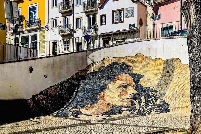 Lisbon Street Art - Private Guided Tour in a Electric Tuk Tuk - Good To Know