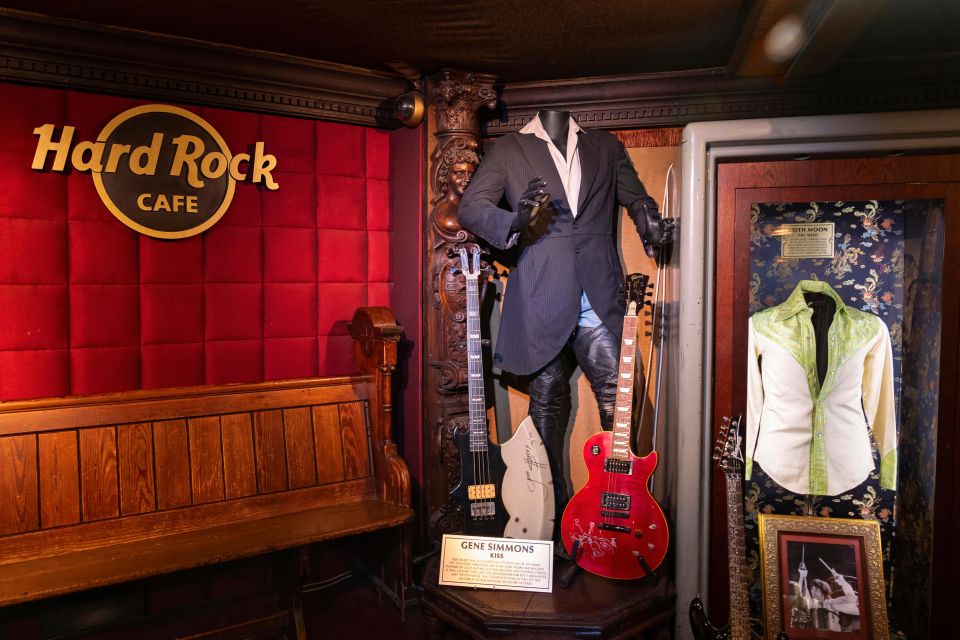 London: Hard Rock Walking Tour With Optional Lunch - Good To Know