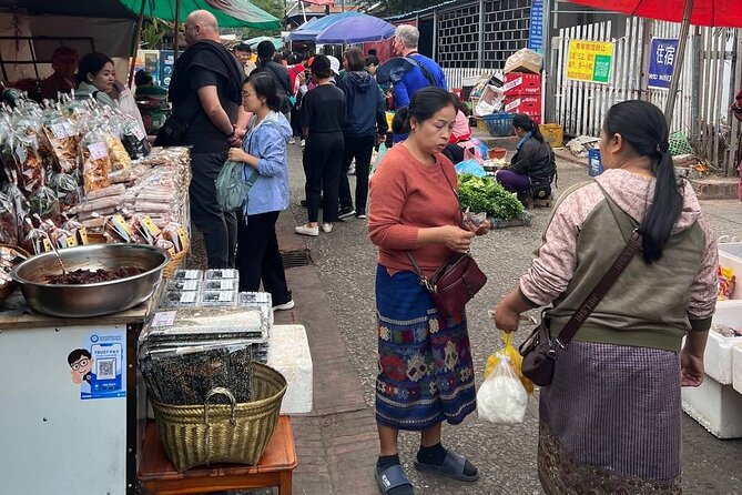 Luang Prabang Local Market and Morning Food Tour With Drinks - Good To Know