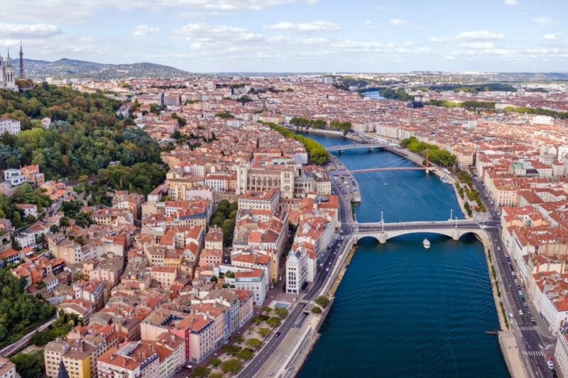 Lyon Old Town Tour With Vaporetto River Cruise Tickets - Key Points