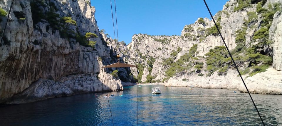 Marseille: Boat Rental for a Unique Day in the Calanques - Boat Details and Amenities