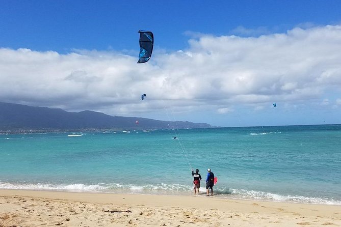 Maui Small-Group Kiteboarding Lesson – Kite Beach