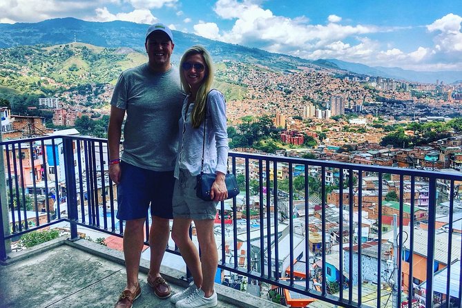 Medellín City Comuna 13 and Arvi Park Full Day Private Tour - Tour Logistics and Inclusions