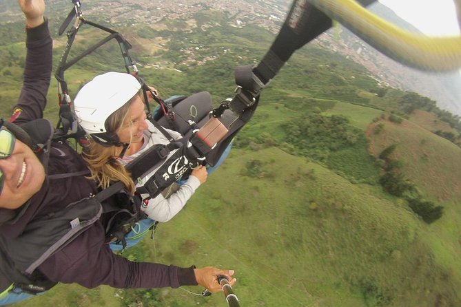 Medellín Paragliding Experience + Transportation (Medellín) - Good To Know