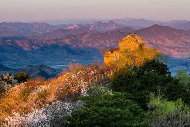 Mutianyu Great Wall Private VIP Tour With Peak Restaurant Dining and Cable Car - Tour Highlights