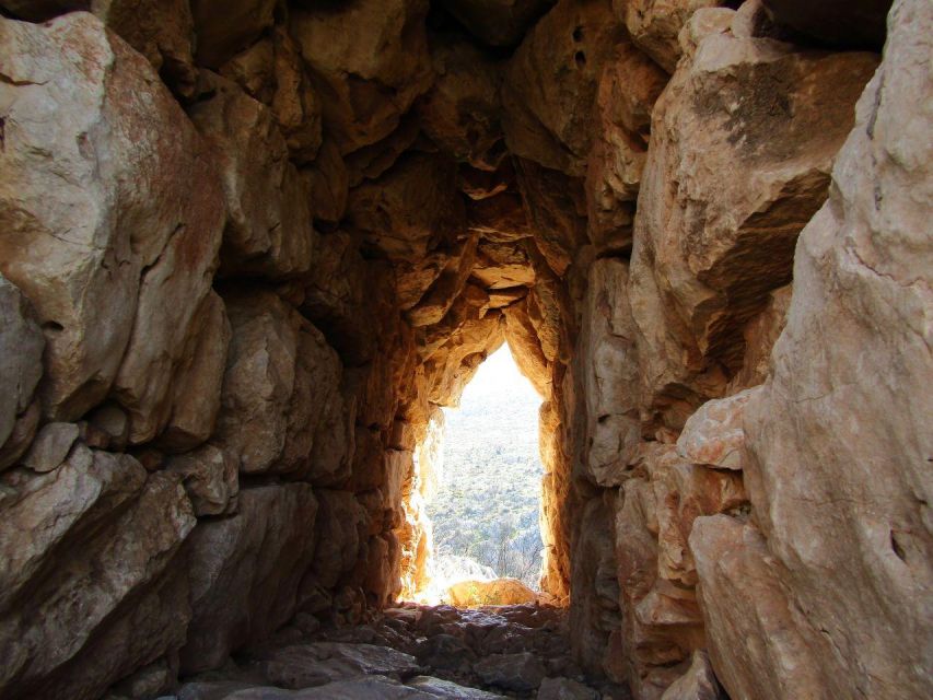 Mycenae: Audioguide - Citadel, Treasure of Atréus & Museum - Good To Know