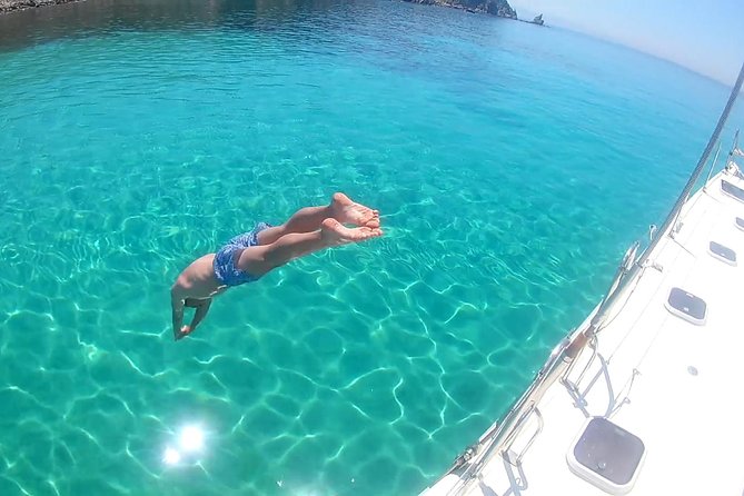 Mykonos Catamaran Full Day Private Cruise, 8-flavor Meal & Drinks - Luxurious Private Catamaran Experience