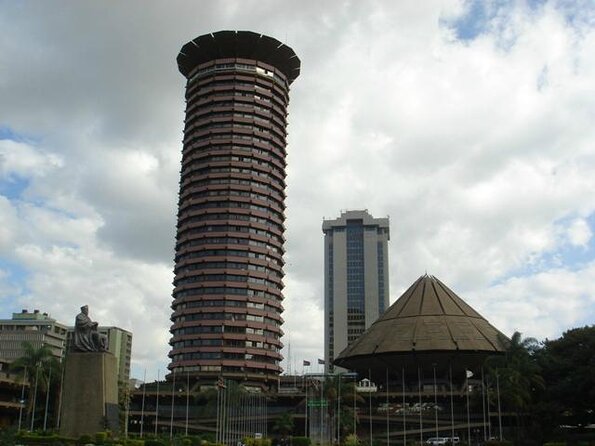 Nairobi City Walking Tour With Traditional Kenyan Lunch - Good To Know