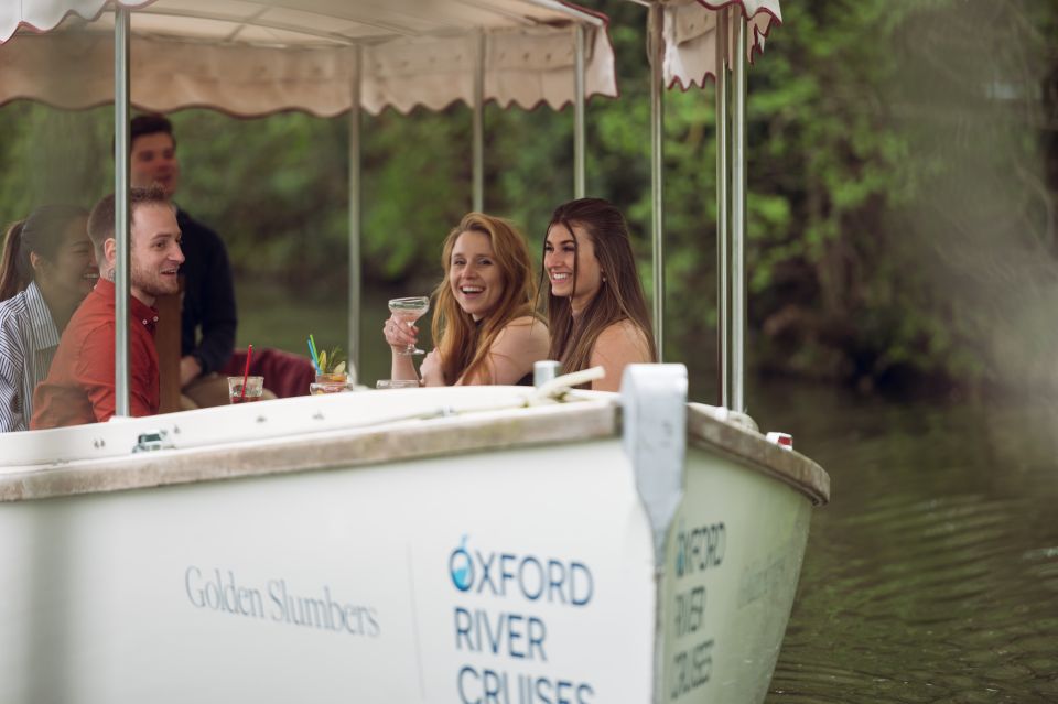 Oxford: Evening Sightseeing River Cruise With a Cocktail - Good To Know