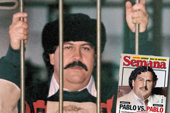Pablo Escobar + Comuna 13 Private - Good To Know