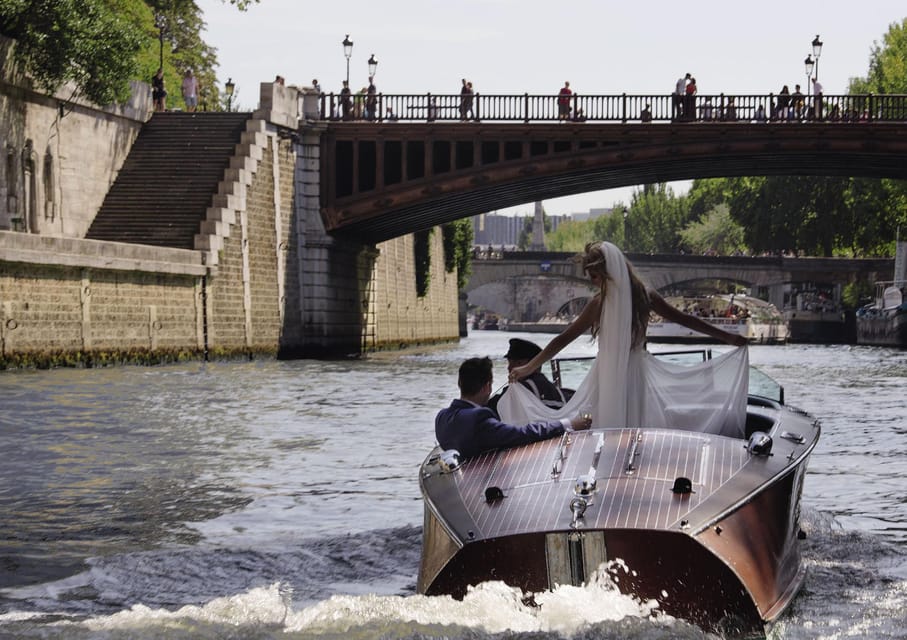 Paris: Exceptional Private Cruises in the Heart of Paris - Key Points