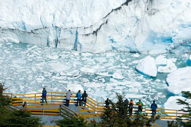 Perito Moreno Glacier - CALAFATE (Footbridges and Navigation) - Breathtaking Panoramic Views