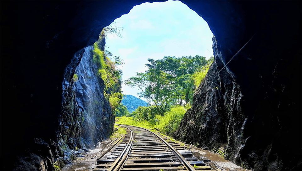 Pinnawala Rambukkana: Hidden Gem Tour - Experience Highlights