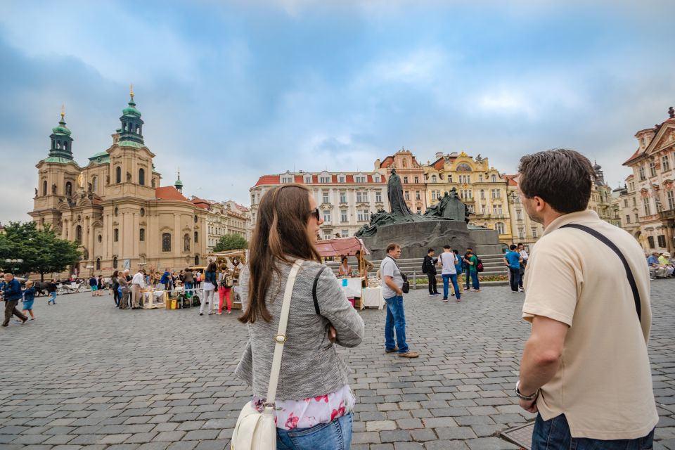 Prague: 3-Hour Walking Tour of Old Town & Prague Castle - Good To Know