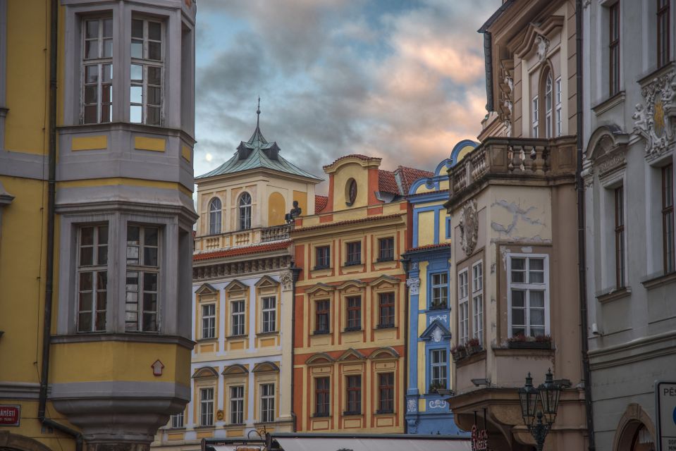 Prague: Arts and Culture Walking Tour With a Local Guide - Good To Know