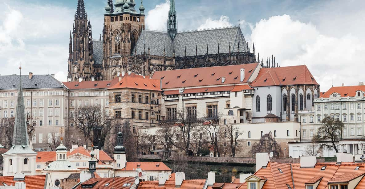 Prague Castle St. Vitus Cathedral, Royal Palace, St. George's Basilica - Good To Know