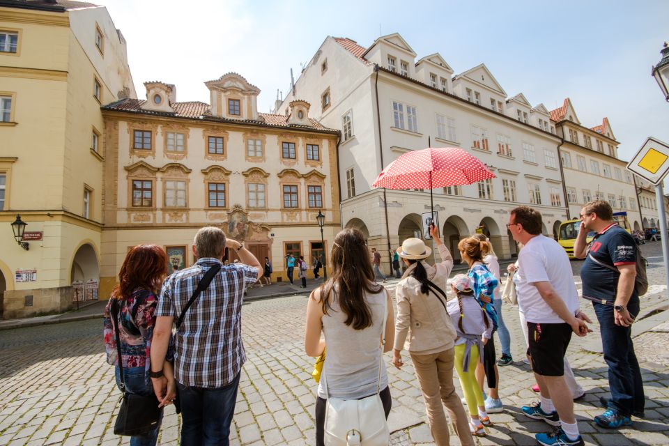 Prague: Guided Bus & Walking Tour With River Cruise & Lunch - Good To Know