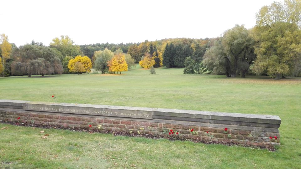 Prague: Guided Operation Anthropoid Tour With Lidice - Good To Know