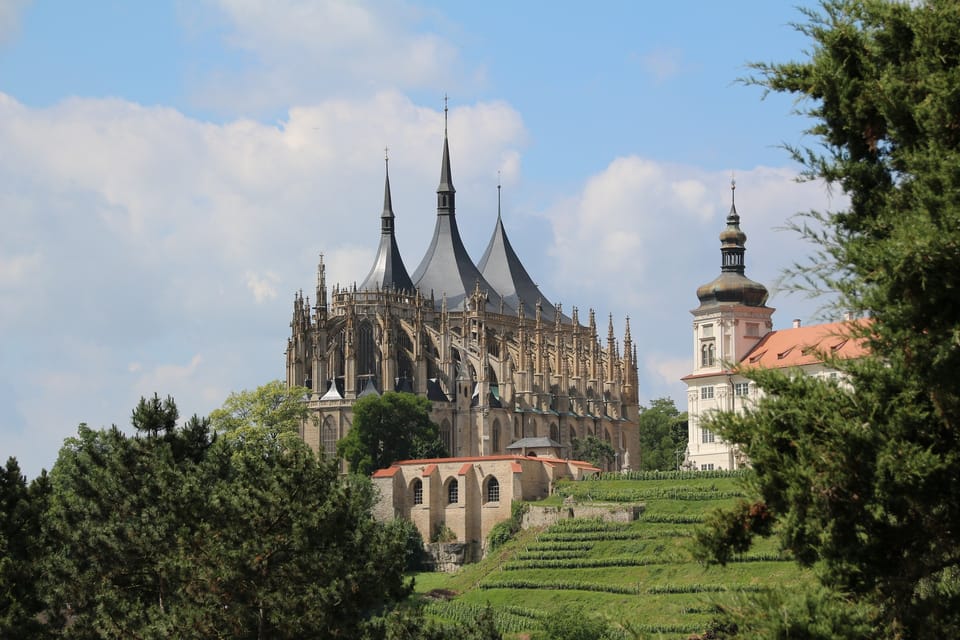 Prague: Kutná Hora and Bone Church With Round-Trip Transfer - Good To Know