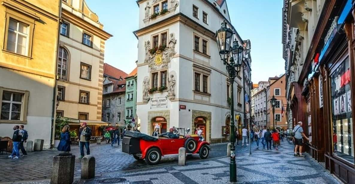 Prague: Must-See Attractions Walking Tour - Tour Overview