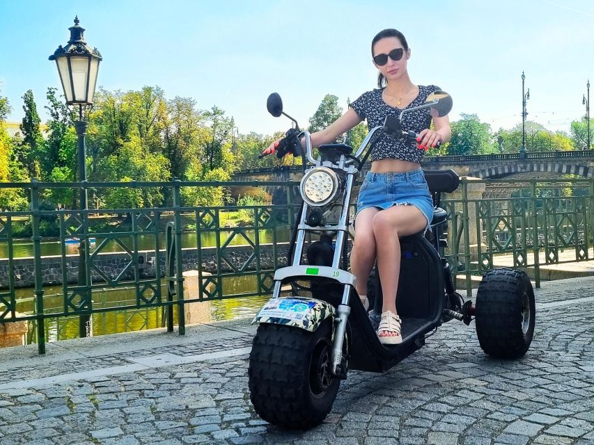 Prague: Private 2-Hour Trike Live Guided Tour - Good To Know