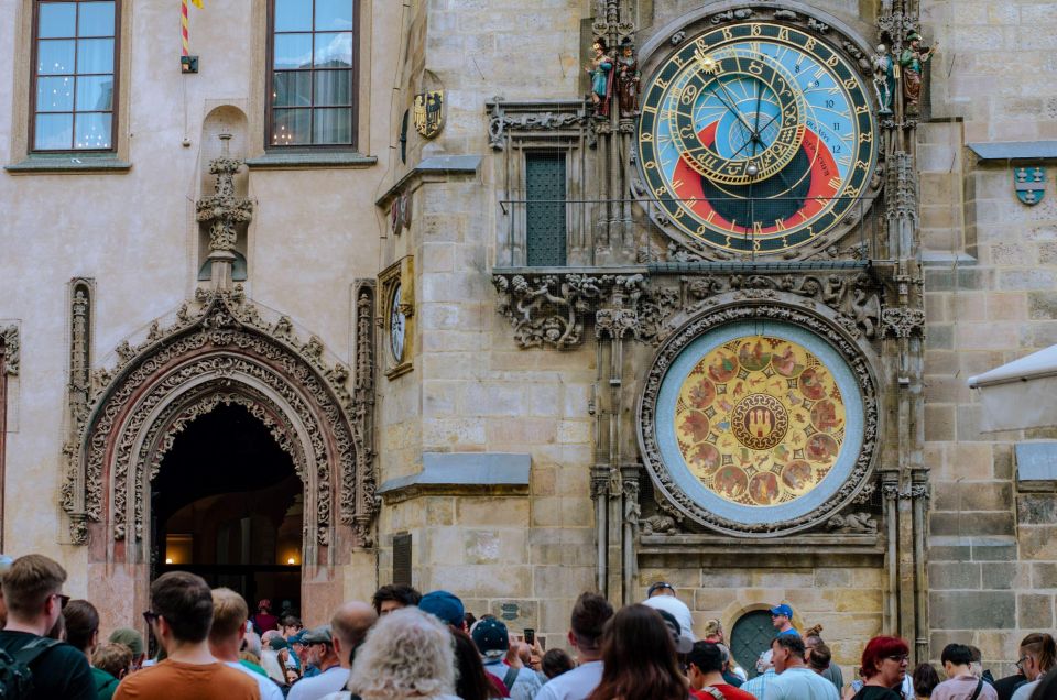 Prague: Top Sights and Historic Center Introduction Tour - Good To Know