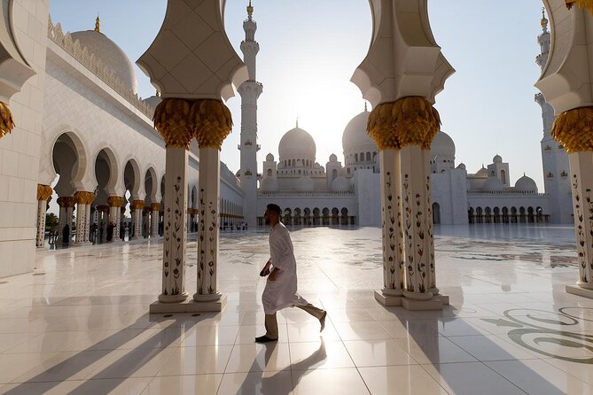 Premium Half Day Abudhabi Grand Mosque Tour From Dubai - Good To Know