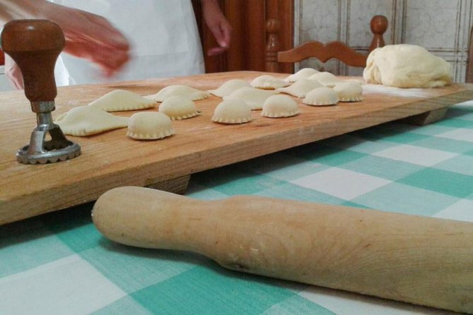 Private Authentic Italian Cooking Class Near Agropoli With a Local Family - Class Overview