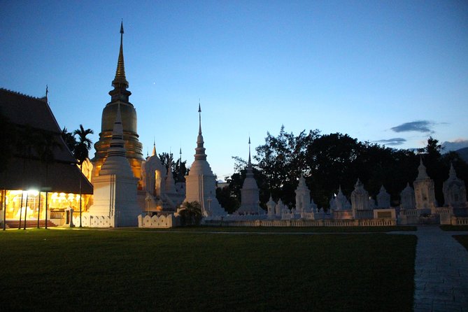 Private Evening! Crisscross Chiang Mais Night by the Classic Tuk Tuk - Overview of the Tour
