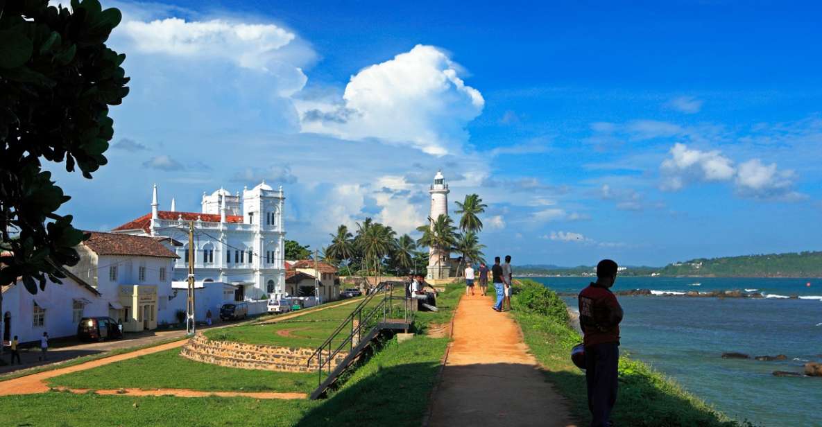 Private Guided Cycling Tour to Galle Fort - Good To Know